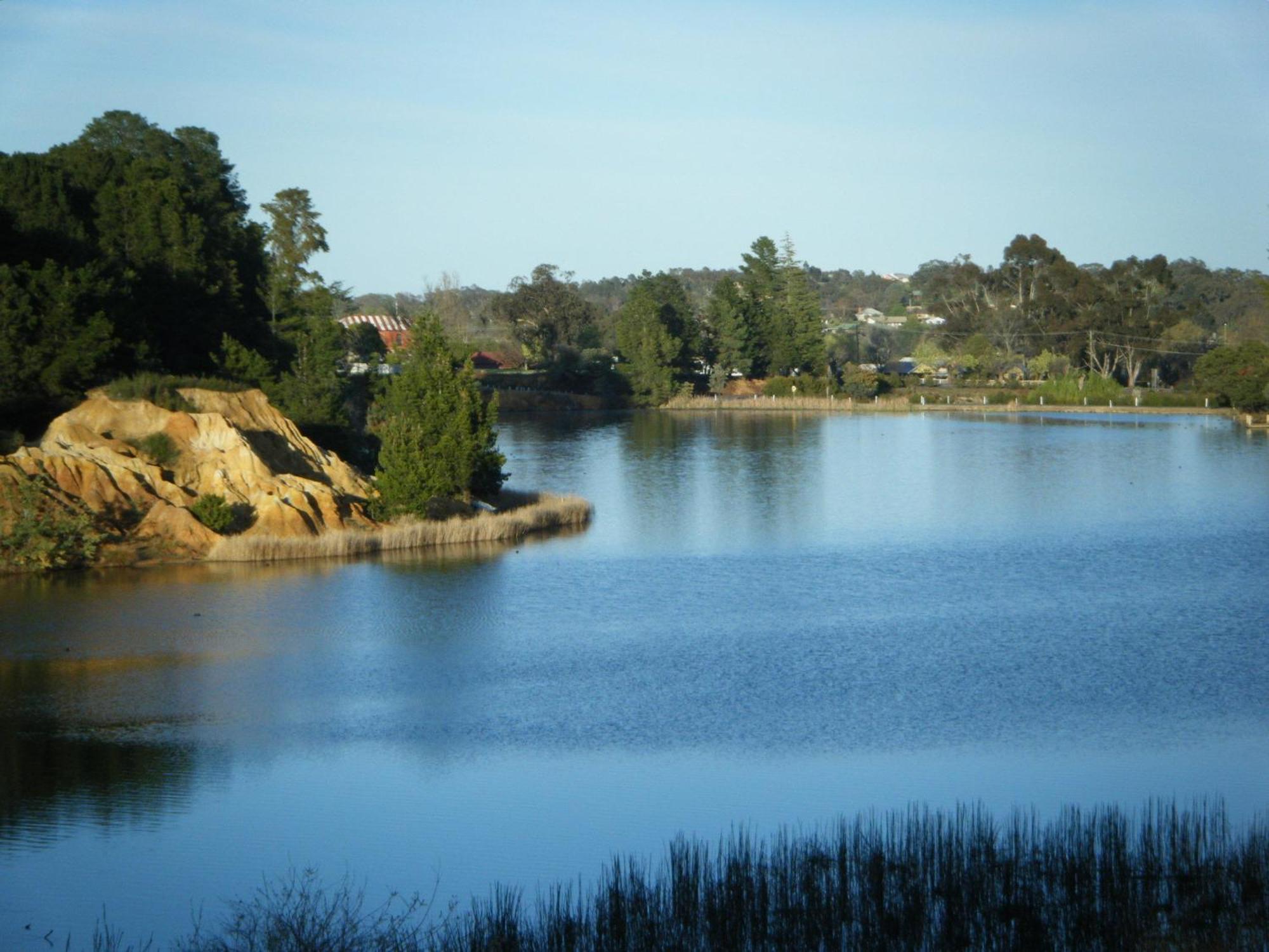 Beechworth Lake Sambell Caravan Park Екстериор снимка